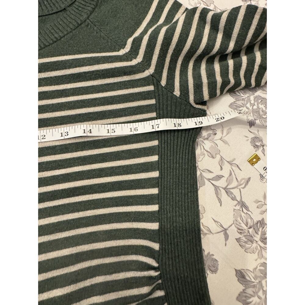 Women's 89th & Madison Green Cream Stripe Knitted Sweater Sz XL - Picture 9 of 13